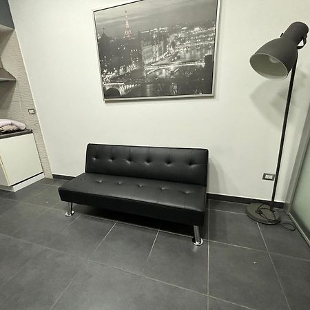 Napoli Centro Casa Con Due Camere E Cucina Exterior foto
